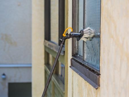 Achieving spotless windows key gleaming home