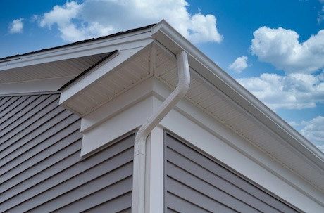Gutter cleaning in central ny when to schedule service spring vs fall