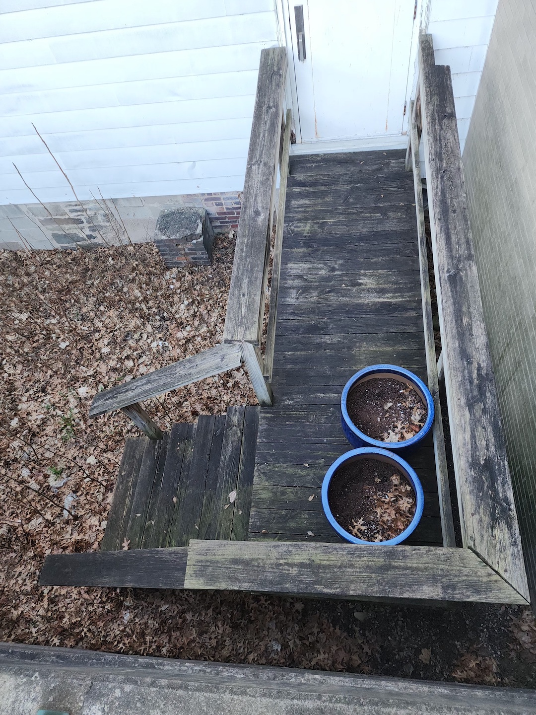 Expert Commercial Wood Deck Cleaning Services in Oswego, NY