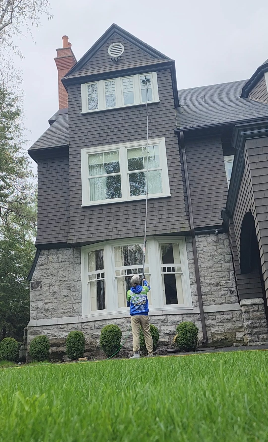 Exterior Window Washing in Cazenovia, NY