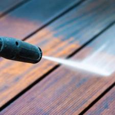 Deck Cleaning Without Damage: Soft-Wash Methods for Wood and Composite
